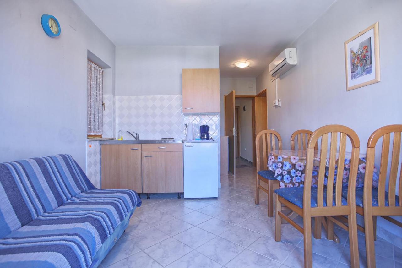 Mladen Apartment Medulin Luaran gambar