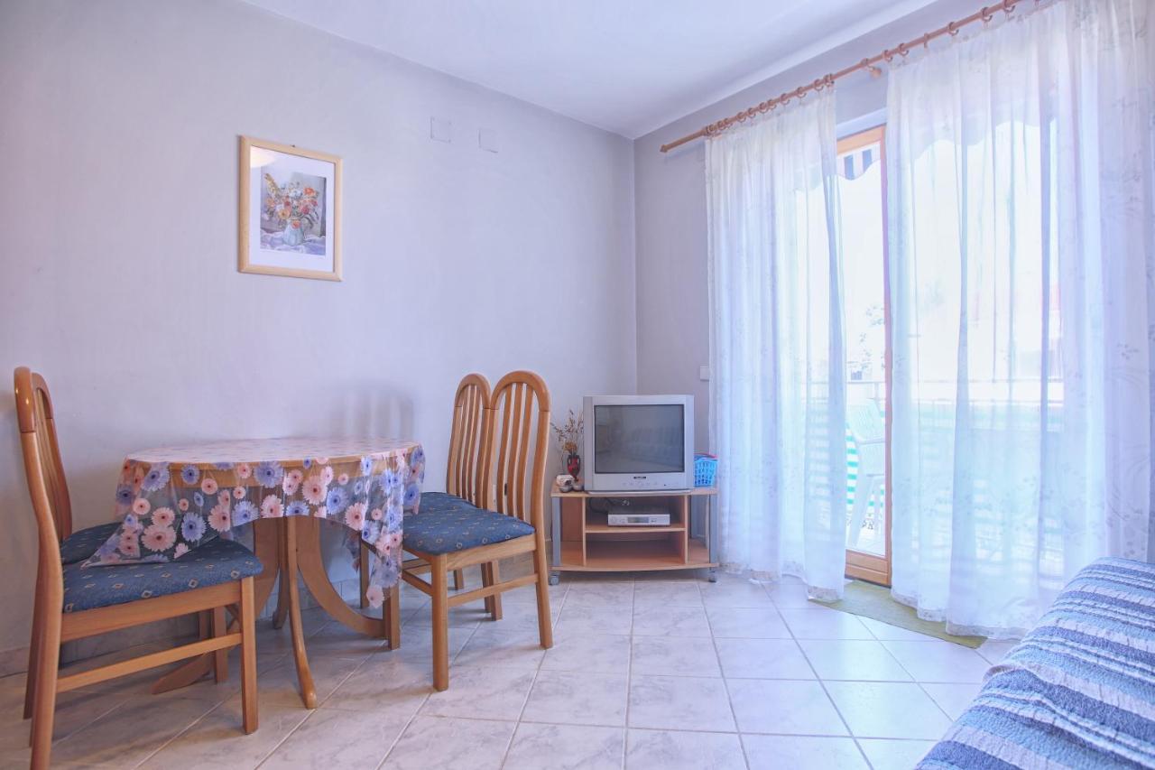 Mladen Apartment Medulin Luaran gambar